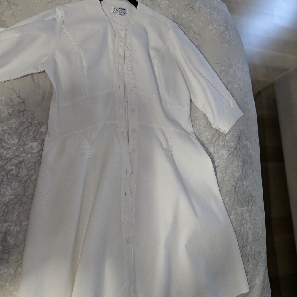 Elegant White Button-Front Midi Dress